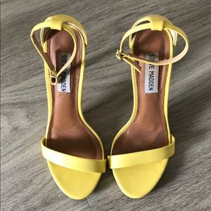 Steve Madden strappy heels